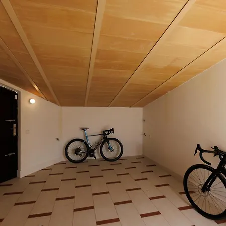 Apartment Bravissimo Vivaldi 4-5c, Monthly