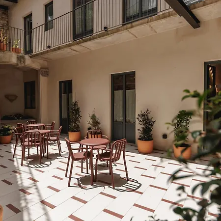 Apartment Bravissimo Vivaldi 4-5c, Monthly Girona