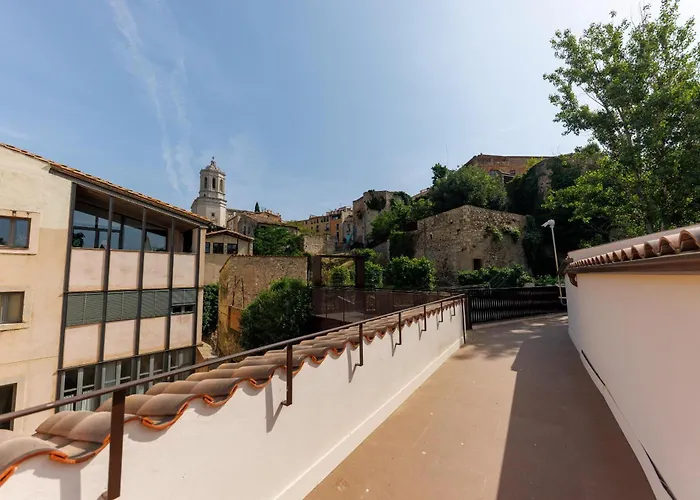 Bravissimo Vivaldi 4-5c, Monthly * Girona
